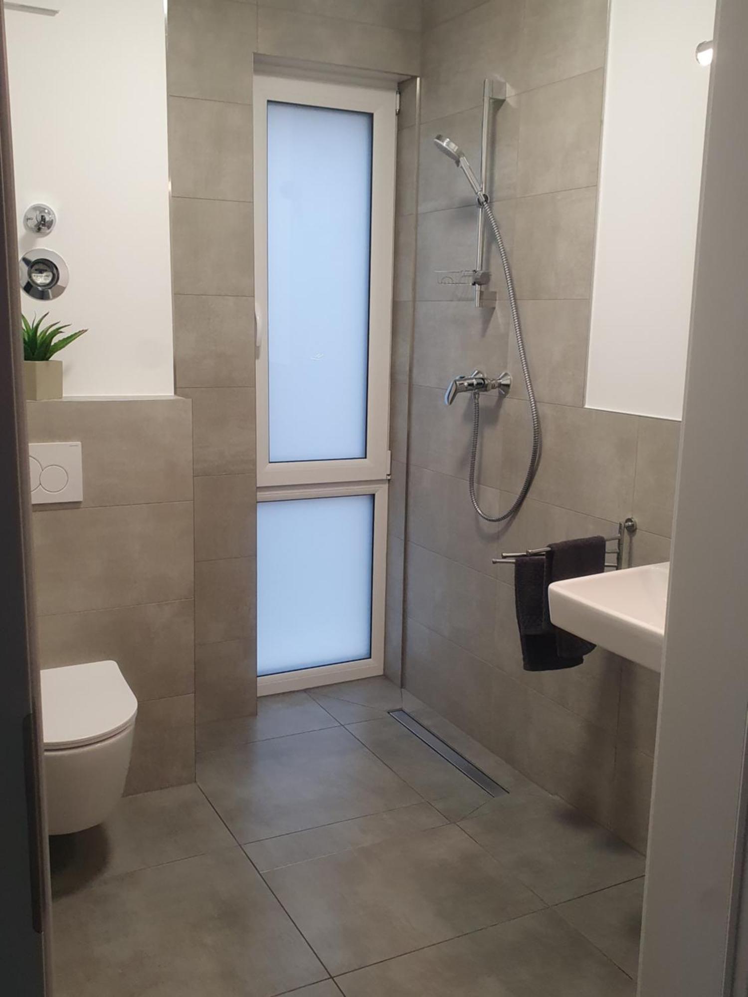 A & M Appartement Koeln Екстер'єр фото
